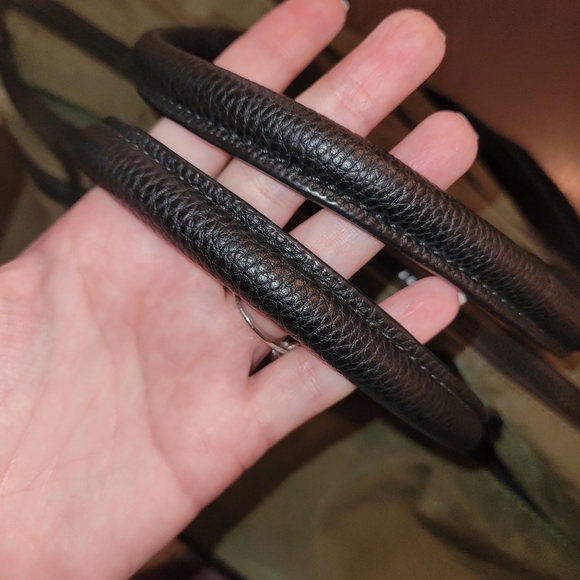 Foley & Corinna Fusion Expandable Weekender Bag Desert Green Liberated Leather - Picture 13 of 15